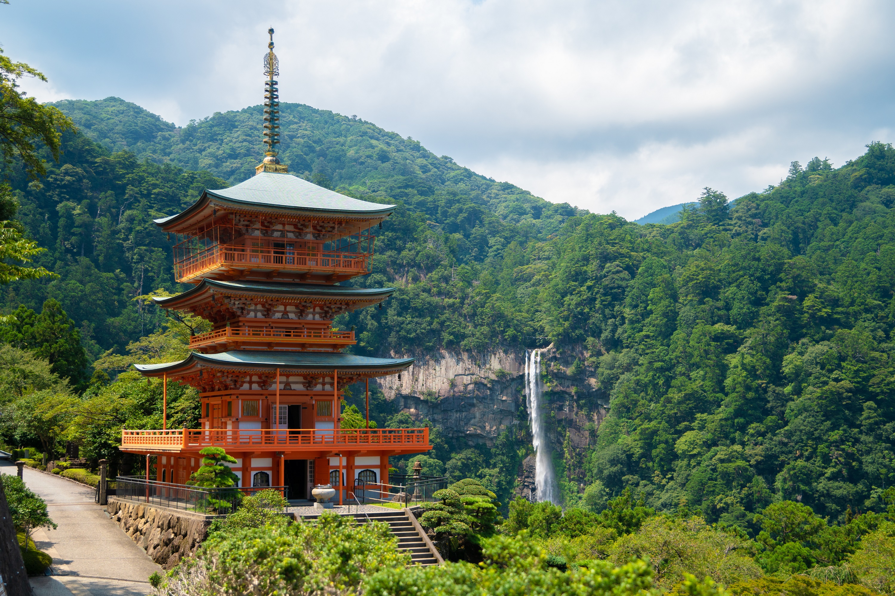 Kumano Kodo Kiiji self-guided walking 6 days